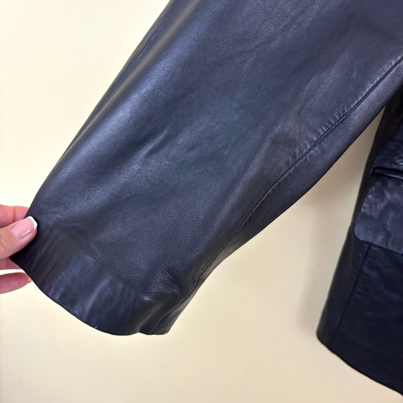 Kenneth Cole Black “70’s” 3 Button Double Vent Classic Leather Blazer Size (L) - Picture 7 of 16